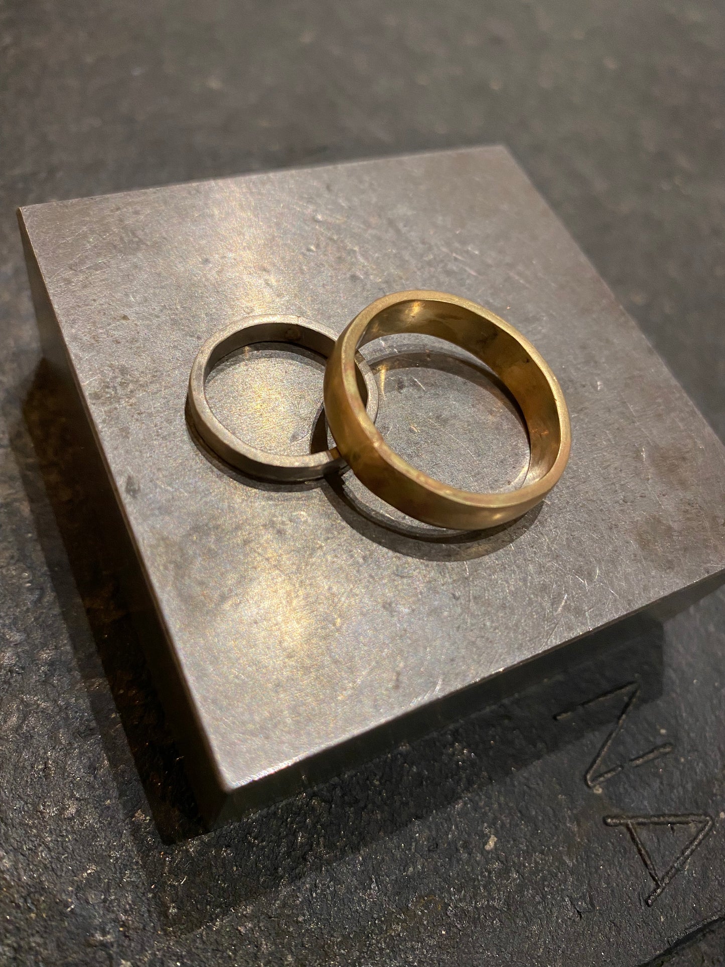 Couple's Gold Wedding Band | Private Workshop