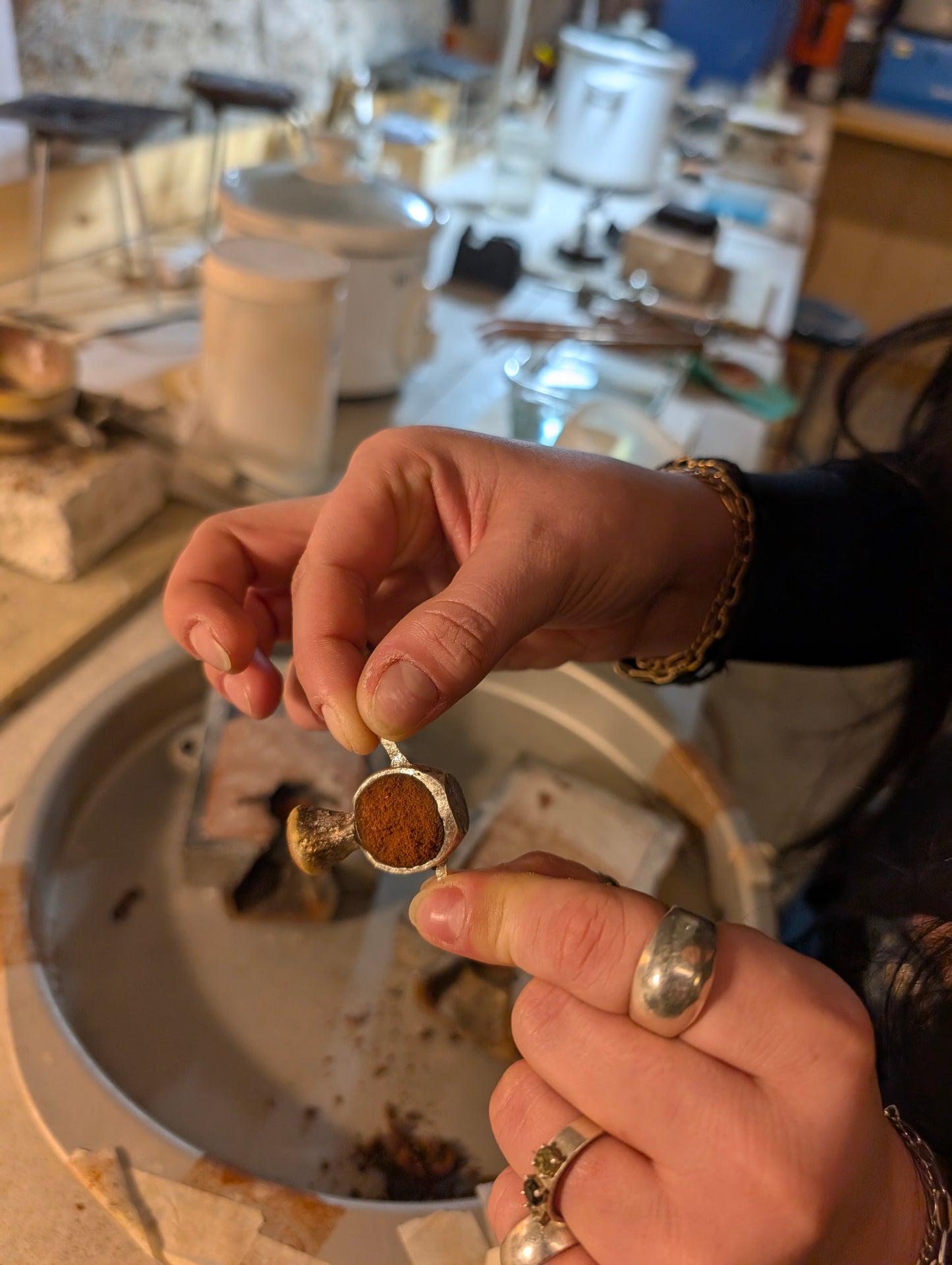 Low-Tech Casting - Sand Casting and Cuttlefish